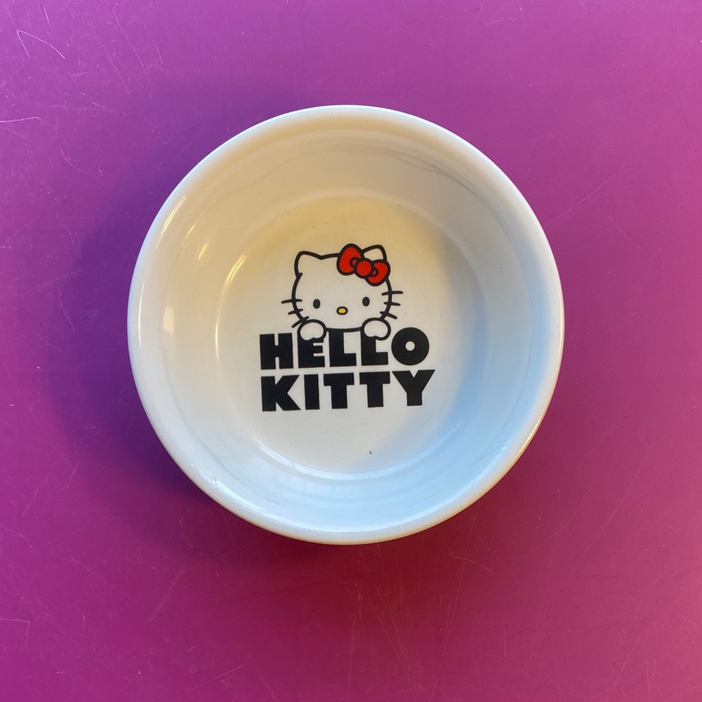 Hello Kitty White Ceramic Pet Bowl